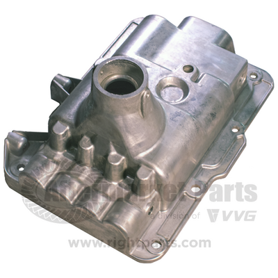 17122013 Transmission Top Cover With Small Parts